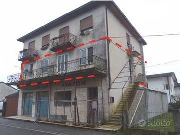 Immobile in asta di 143 m² con 4 locali a Fossalta