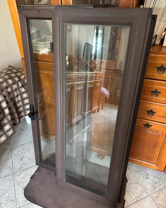 Infissi alluminio doppio vetro 220x120 cm