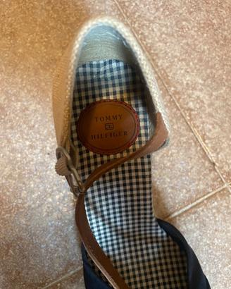 Zeppe Tommy Hilfiger blu e beige