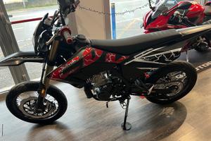 Qj Motor Altro Cov 125 Motard