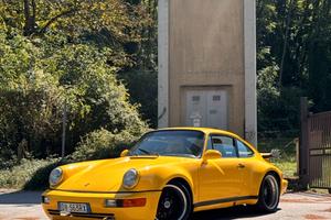 Porsche 911 restomod omologato