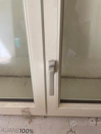 Finestra in PVC Certificata Italiana 