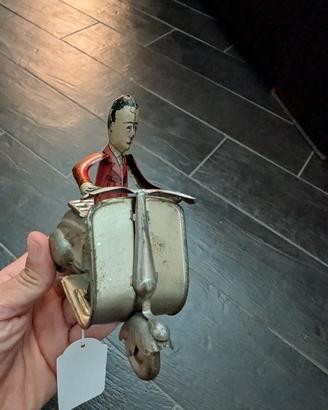 vespa in latta Sirio ferrari Casalpusterlengo 