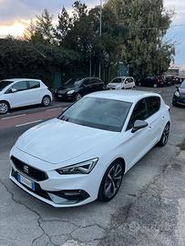 SEAT Leon Leon IV 2020 1.0 etsi FR 110cv dsg