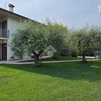 PORZIONE DI BIFAMILIARE A LAZISE