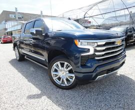 CHEVROLET Silverado 6.2L EcoTec3 V8 High Country