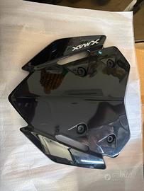 cupolino nero sportivo basso per xmax