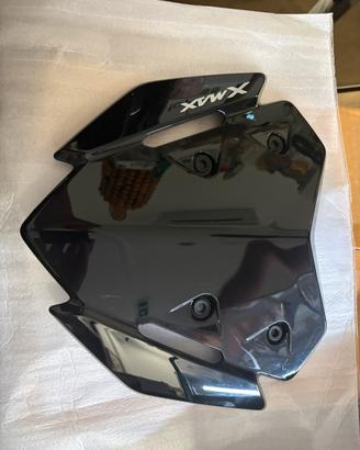 cupolino nero sportivo basso per xmax