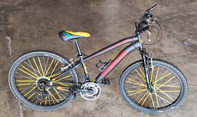 Bici  marca Lombardo