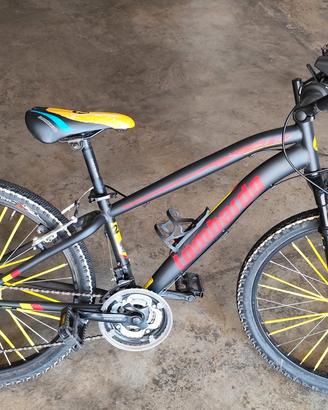 Bici  marca Lombardo