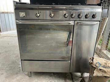 Cucina Smeg 90cm Inox – 5 Fuochi Gas (da pulire)