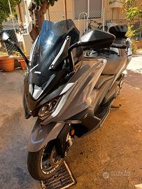 Kymco 550 ak in perfette condizioni