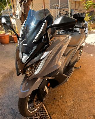 Kymco 550 ak in perfette condizioni