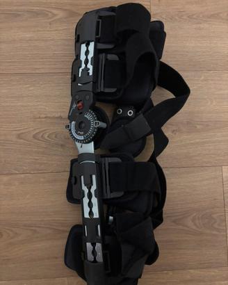 Ginocchiera Don Joy post operazione