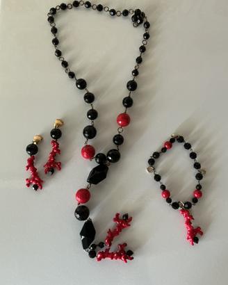 Set collana bracciale orecchini simil coralli