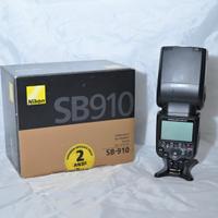 Flash professionale Nikon SB910