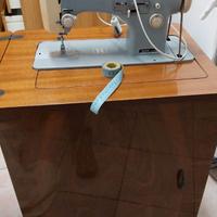 NECCHI 513 - MACCHINA DA CUCIRE