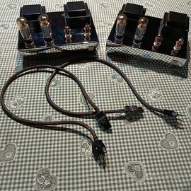 Amplificatori audio e registratore a cassette