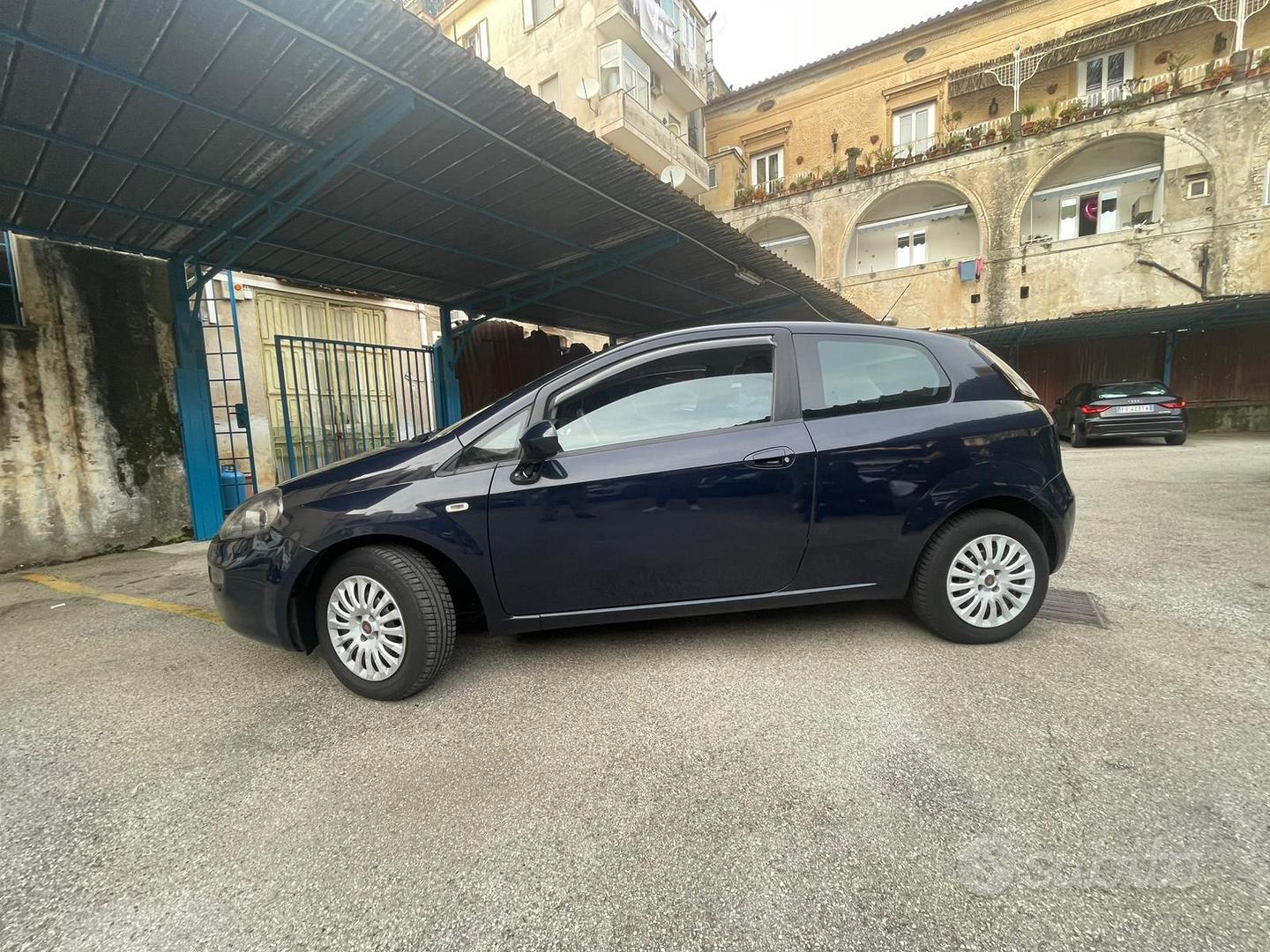 Fiat Punto Evo 2012 photo 3