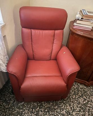 Poltrona Elettrica colore Rosso Mattone