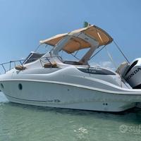 Barca SALPA LAVER 23 X 750 CABIN con HONDA 250
