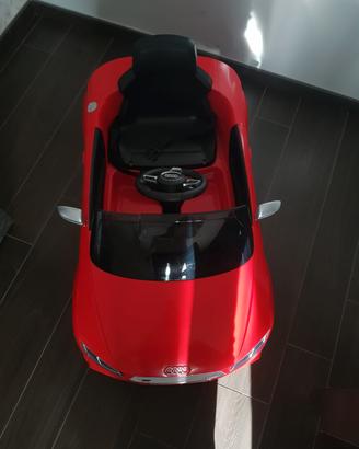 Macchina per bambini Audi TT Spider