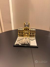 LEGO Architettura Louvre 21024