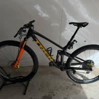 Trek Top Fuel 9.9 XTR