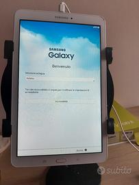 Samsung Galaxy Tab E 9,6"(SM-T561)