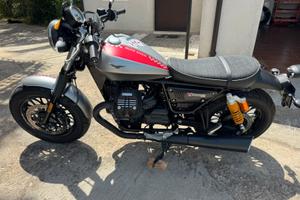 Moto Guzzi bobber