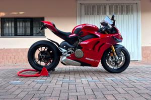 Ducati Panigale V4 S 2021