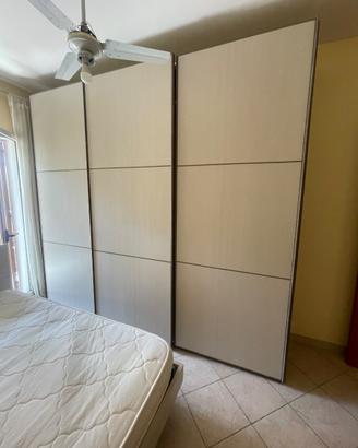 Armadio a 3 ante