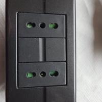 interruttori prese deviatori e placche  