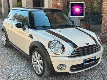 MINI COOPER 1.6 DIESEL - neopatentati