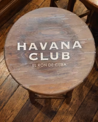 Sgabello Havana Club da pub