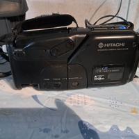 videocamera vintage Hitachi VM-C1E.