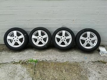 Cerchi+gomme invernali 205/55 R16 (VOLVO) 