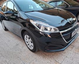 Peugeot 208 - 1.2 Active Navi Cruise Clima