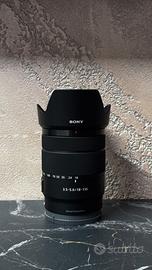 Obiettivo Sony E 18-135 f 3.5-5.6 OSS