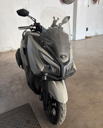 Kymco x -town  ct 300 ( motore non funzionante)