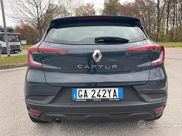Captur Renault 1000cc. benzina 101cv. 
