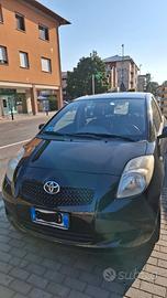 TOYOTA YARIS 5P SOL