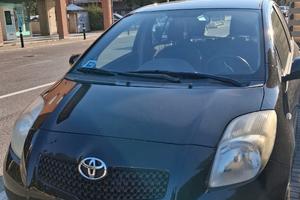 TOYOTA YARIS 5P SOL