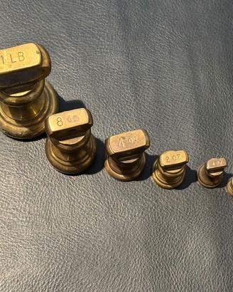 8 pesi antichi per bascula