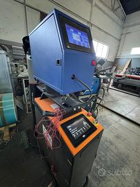 Saldatrice laser