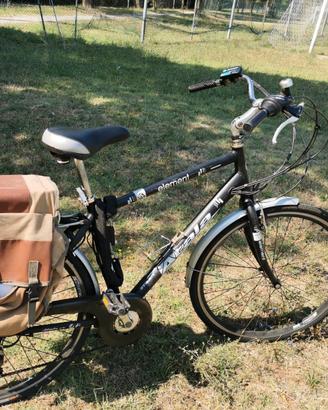 Bicicletta Elettrica Atala Element+ borse