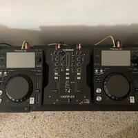 Console da dj A&H Xone 23 e Pioneer Xdj 700