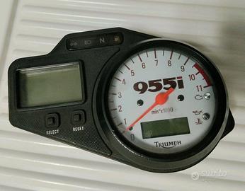 Triumph Speed Triple 955i Tachimetro