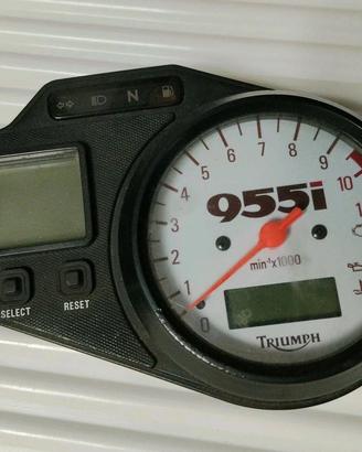 Triumph Speed Triple 955i Tachimetro