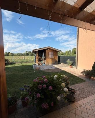 Porzione centrale di schiera 4 camere e 3 bagni